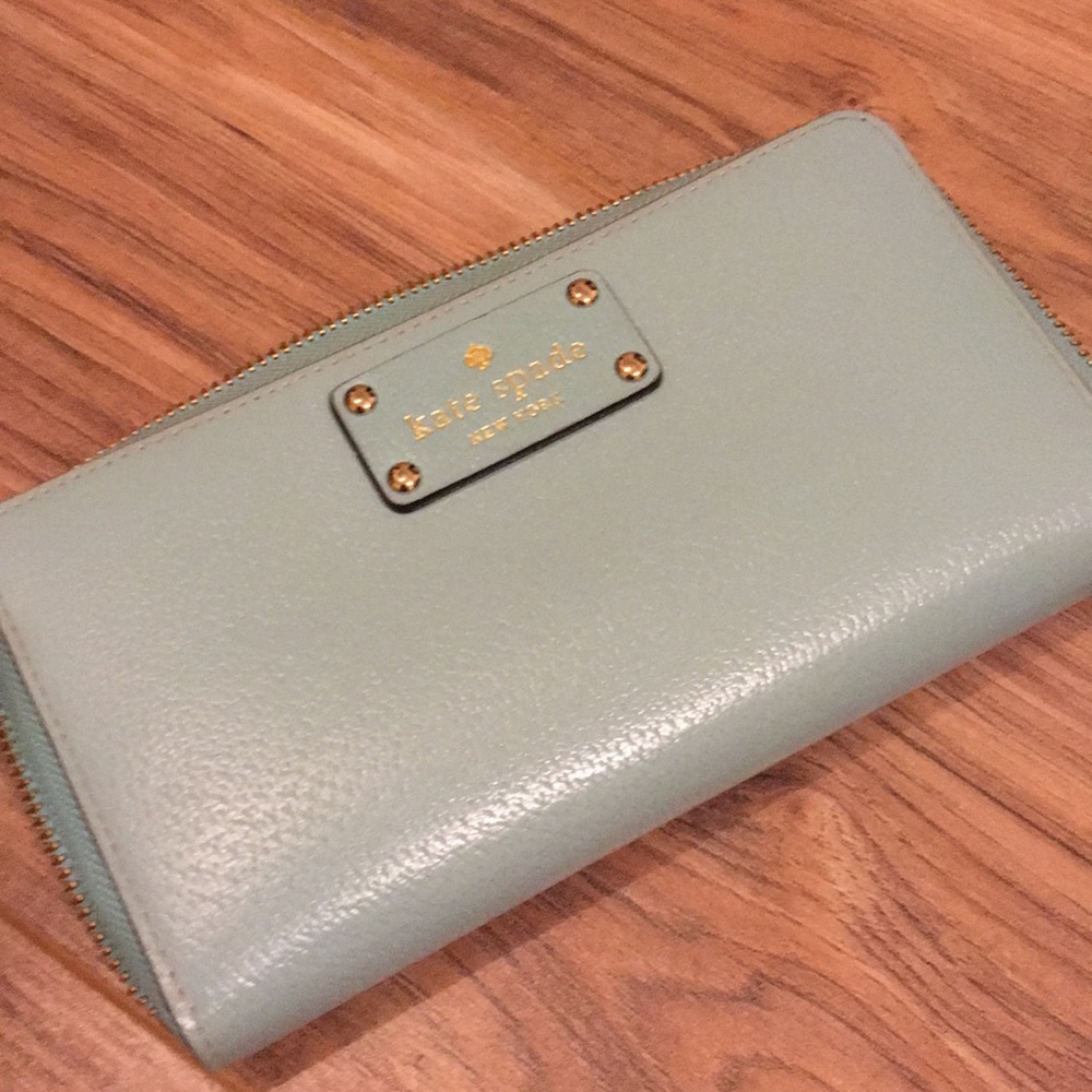 Kate Spade Tiffany Blue Wallet